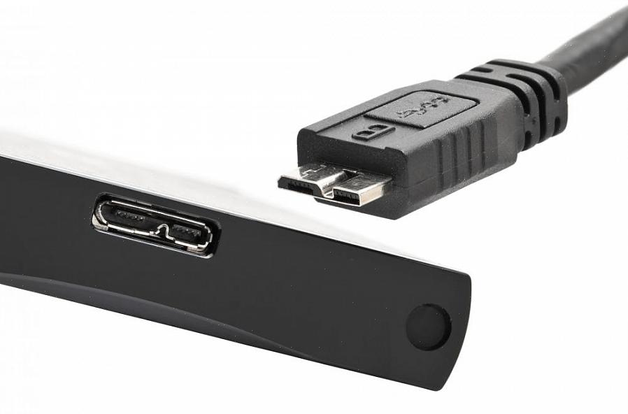 Os discos rígidos USB têm utilitários que permitem aos usuários fazer backup do disco rígido interno