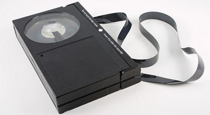 Você pode começar a gravar o vídeo da fita beta para a fita VHS
