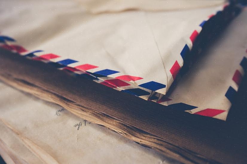 Verifique essas maneiras de como você pode encontrar o preço do envio de correspondência para o exterior