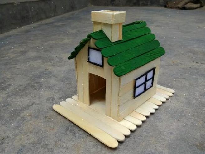 Fazer uma casa com palitos de picolé é bem fácil