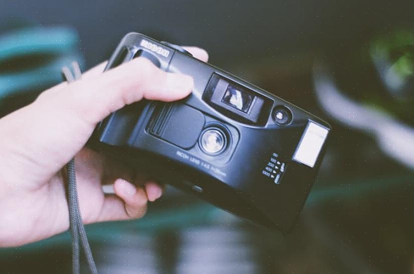 Certifique-se de tomar cuidado para não comprar uma câmera descartável em preto