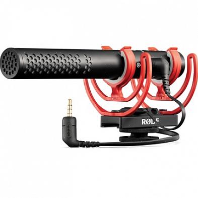 Um microfone shotgun não é comumente conectado a um bastão de boom