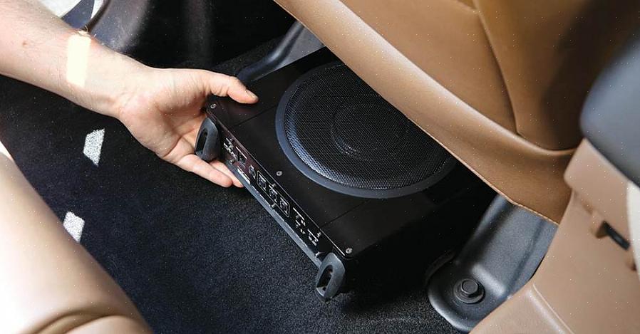 Os subwoofers de disparo lateral têm um ou vários drivers que disparam para o lado