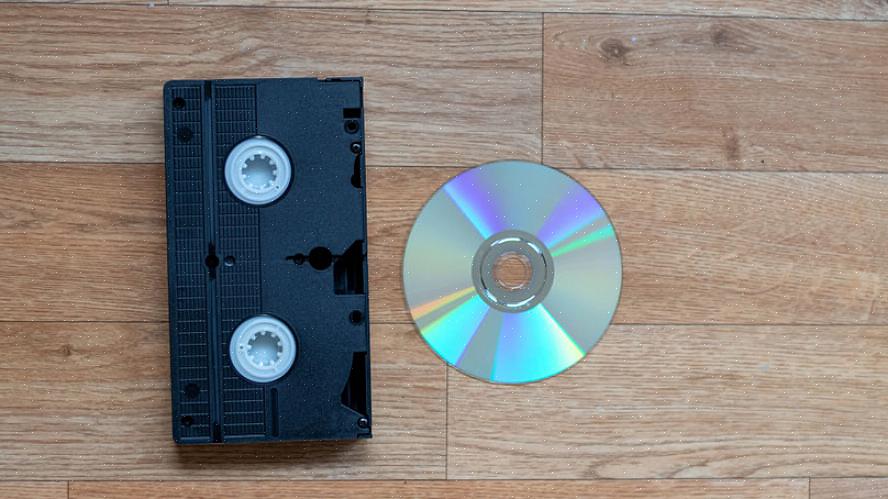 Esta certamente é uma maneira rápida de converter sua fita VHS em DVD