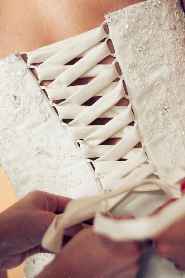 Costurar um vestido de noiva é o mesmo que costurar roupas normais