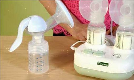 Sempre limpe tudo que entra em contato com seu leite materno com água