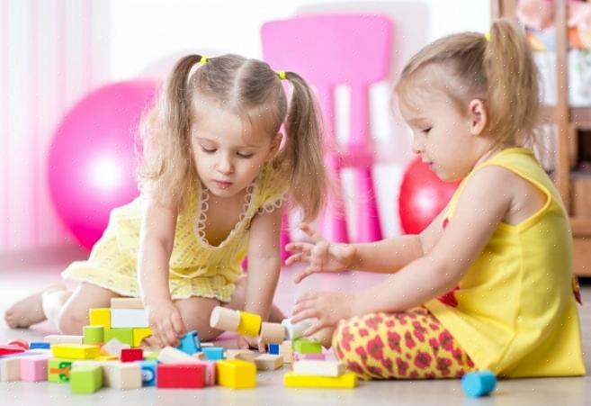 Transformar os brinquedos de seus bebês em brinquedos educativos de madeira