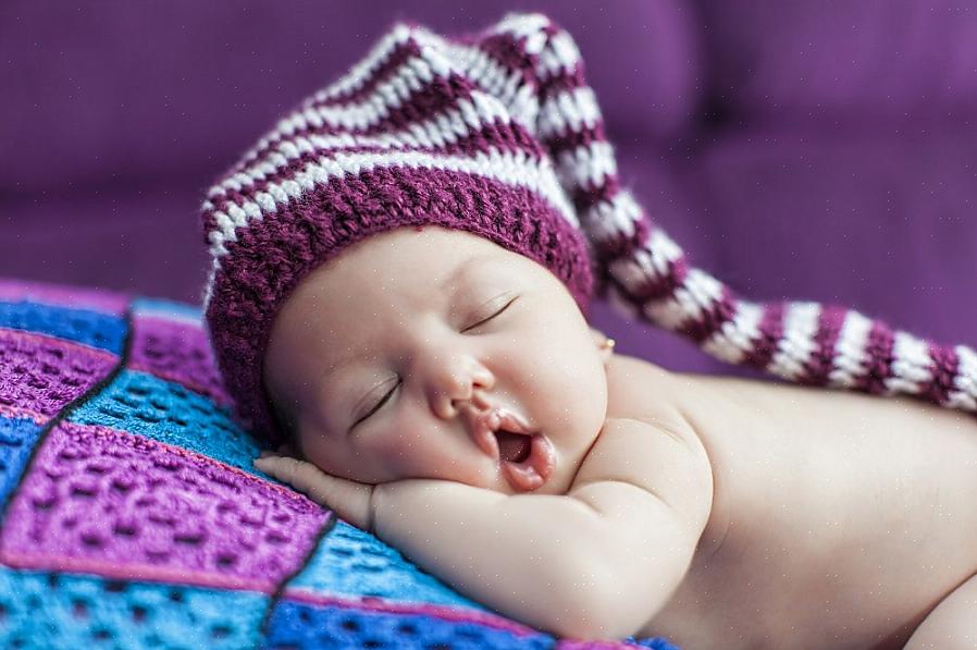 Para criar um chá indutor de sono eficaz para seu bebê
