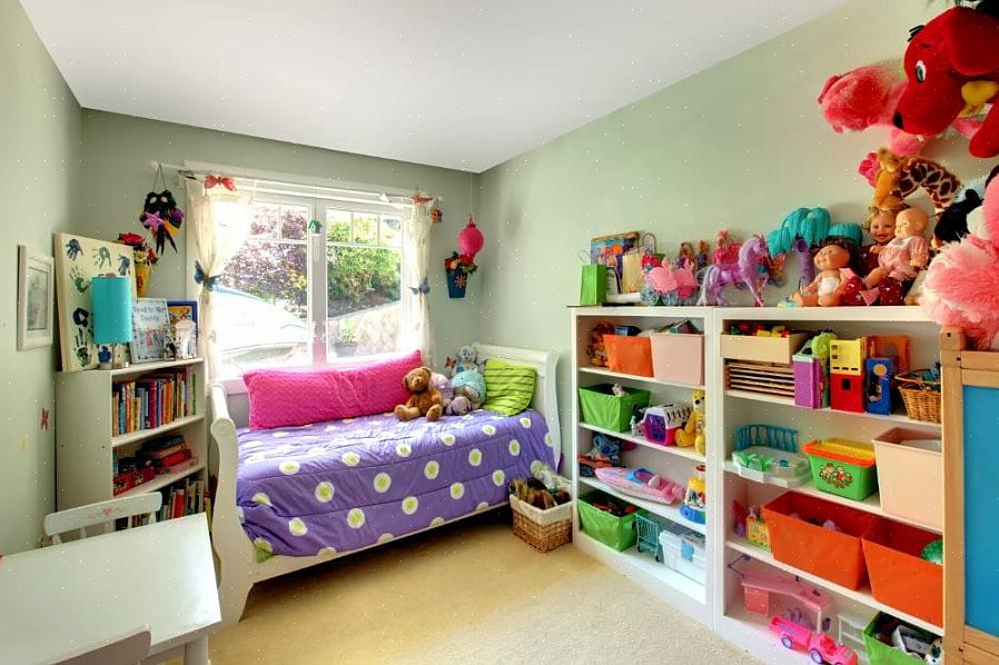 Há coisas que você pode fazer para organizar o quarto do seu filho