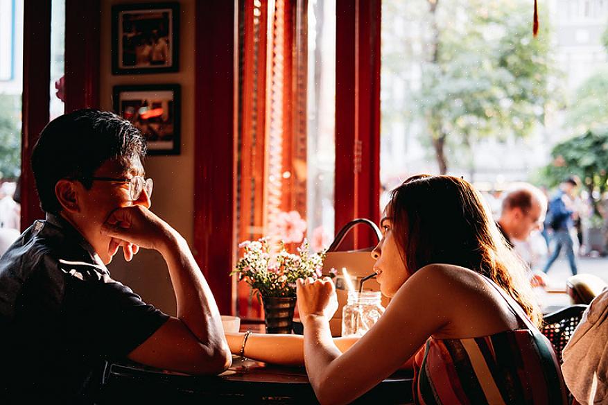 E você precisará ter um bom relacionamento consigo mesmo se espera ter um bom relacionamento com seu novo