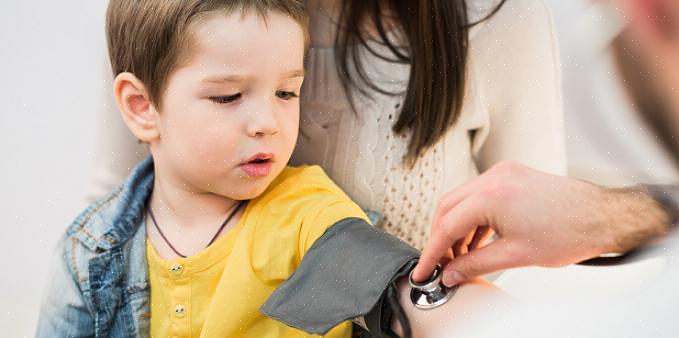Aqui estão algumas maneiras de explicar a pressão arterial para seus filhos