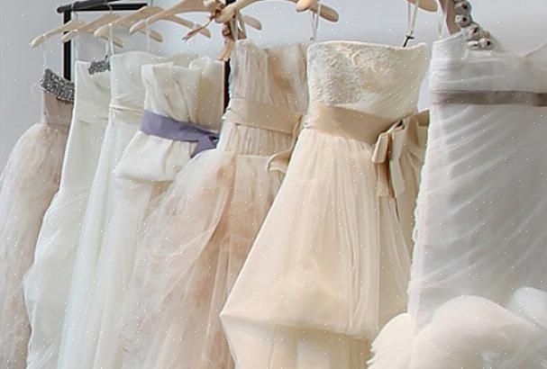 Faça os vestidos de dama de honra compatíveis com o tema do seu casamento