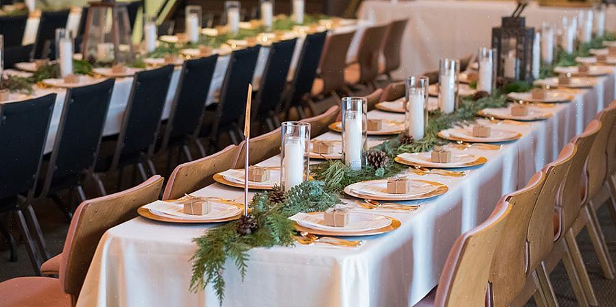Você pode atribuir a mesa onde seus convidados ficarão sentados simplesmente indicando o número ao lado