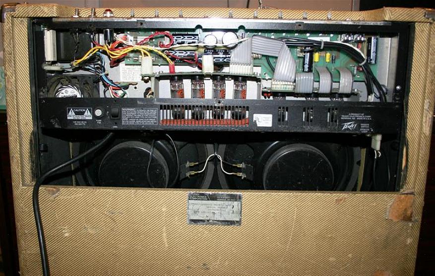 O Amplificador de Loop de Efeitos Peavey Classic 50 ou o Peavey 50 Amp é uma das maiores inovações