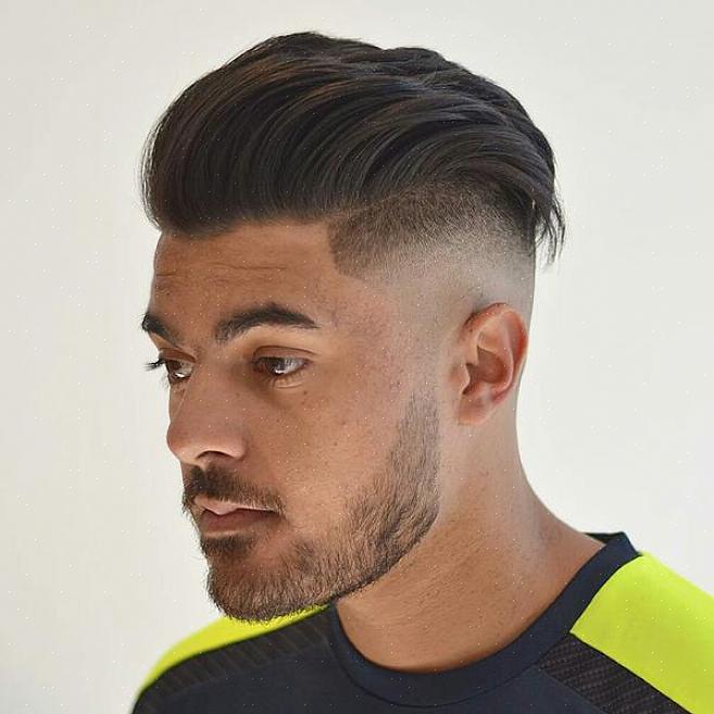 O pompadour era um penteado popular apoiado pelos então populares atores