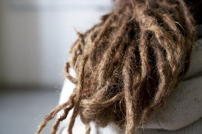 Os dreadlocks podem ser vistos hoje em dia por homens