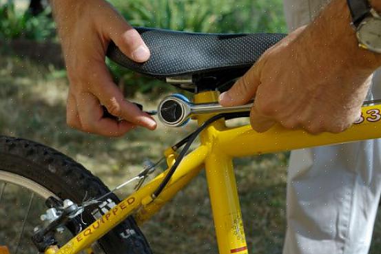 Aqui estão algumas dicas sobre como evitar erupções cutâneas causadas por longos passeios de bicicleta