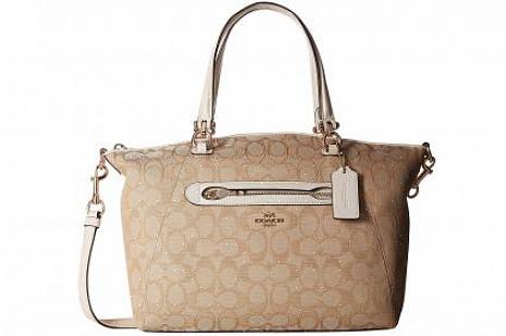 Em uma bolsa Coach original