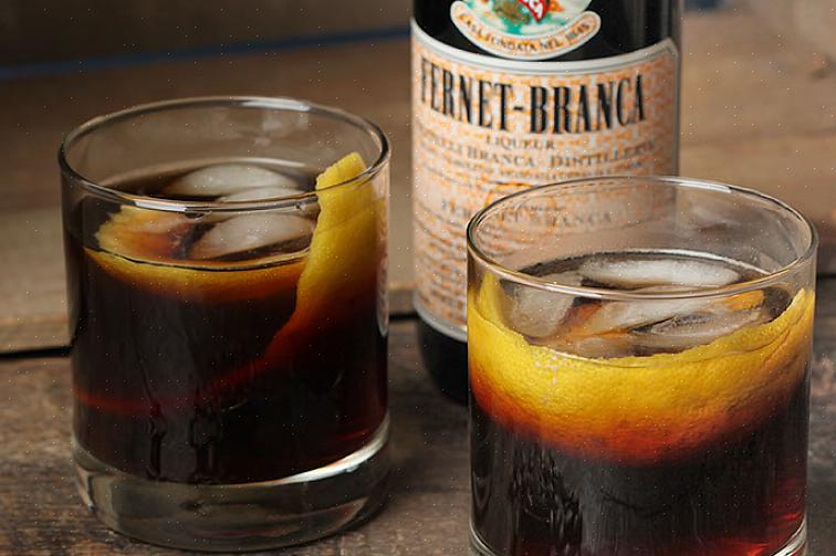 Muitas pessoas consideram o Fernet uma bebida alcoólica saudável por causa das ervas