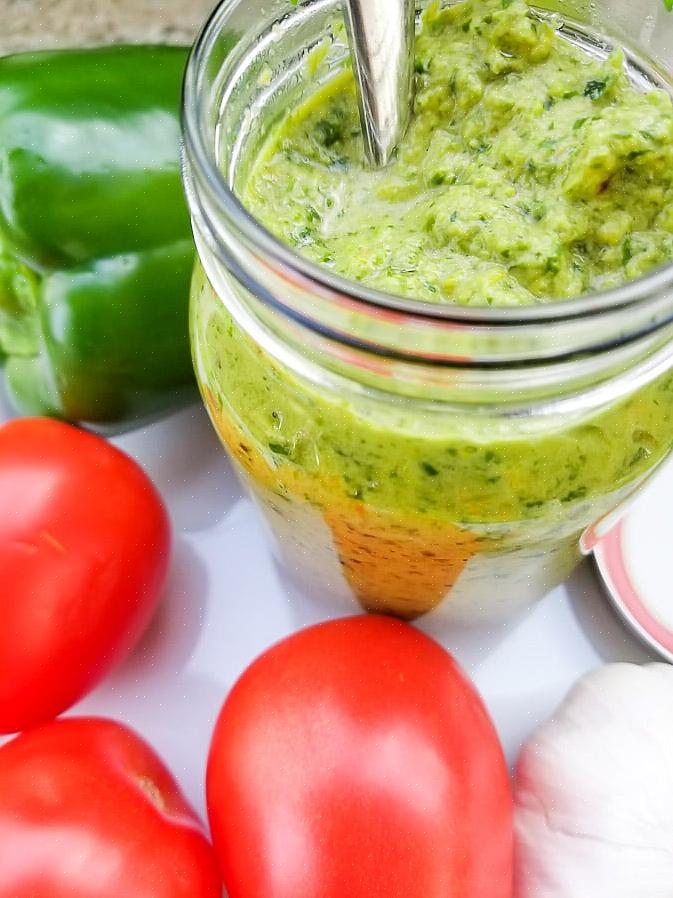 Você pode fazer sofrito em casa