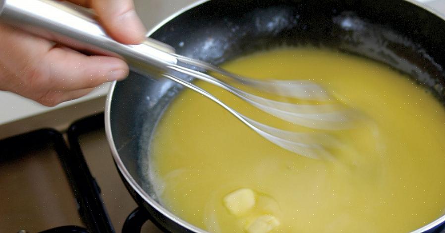 O molho beurre blanc é um molho francês de manteiga quente que