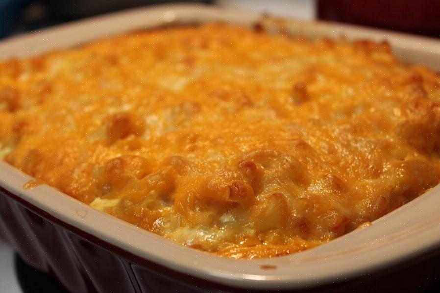 Macarrão com queijo e torta de macarrão