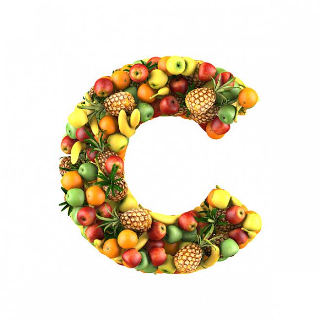Veja como comer mais vitamina C. Coma frutas