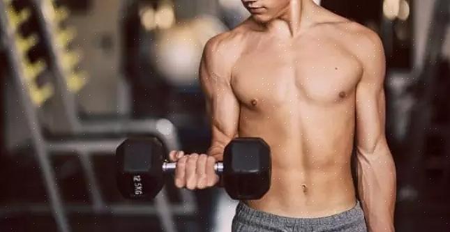 Há uma percepção comum de que o uso de esteróides anabolizantes é comum em atletas que praticam musculação