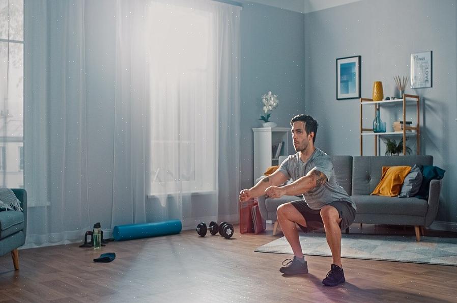 As rotinas de exercícios em casa permitem que você defina seu próprio ritmo usando o mínimo de equipamento
