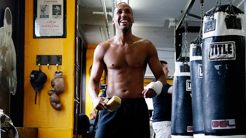 Um treino de boxe não ajuda apenas a manter o peso corporal normal possível