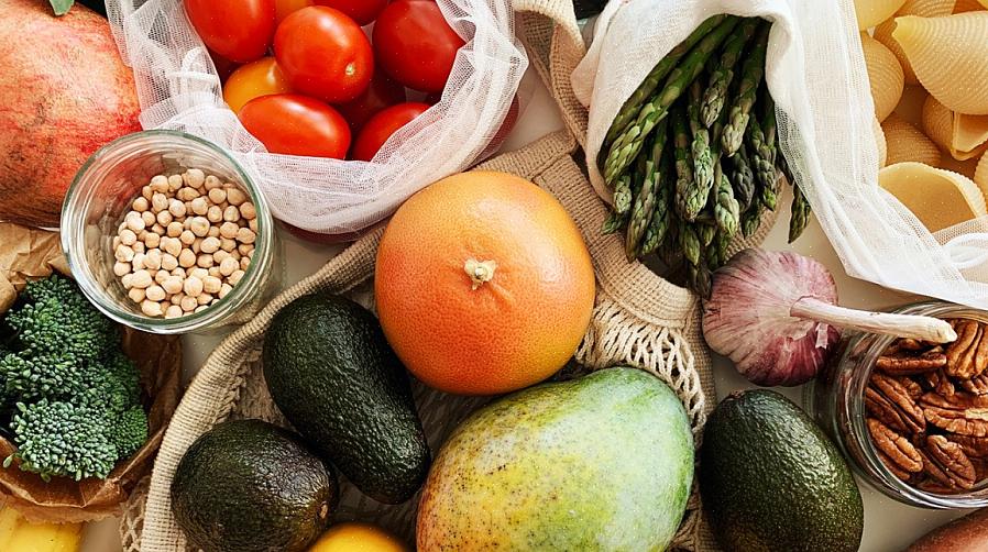 Comer pelo menos a cada quatro horas ao longo do dia