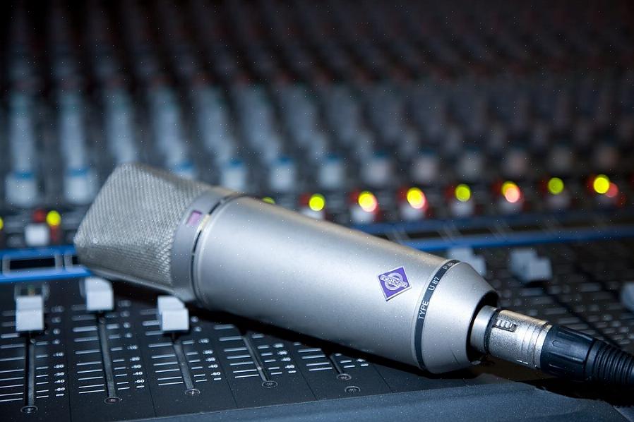 Gravar vocais de rap requer o uso de um bom equipamento de gravação