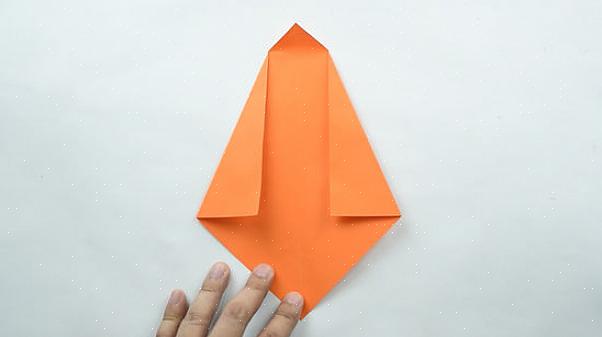 Mas o papel de origami é recomendado porque é fino