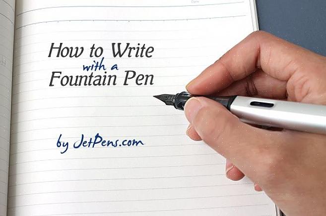 O uso de uma caneta-tinteiro exigia que o usuário mergulhasse continuamente a ponta da caneta-tinteiro