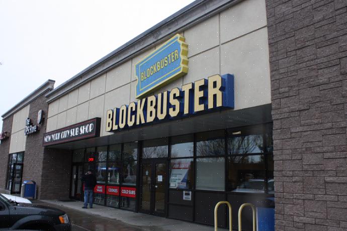A Blockbuster tem atendido clientes por meio de aluguel de videogame VHS