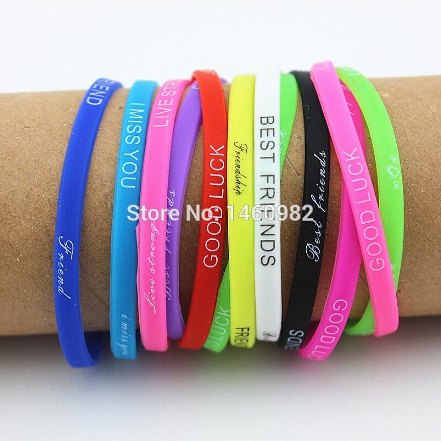 Ao comprar pulseiras de borracha de marca