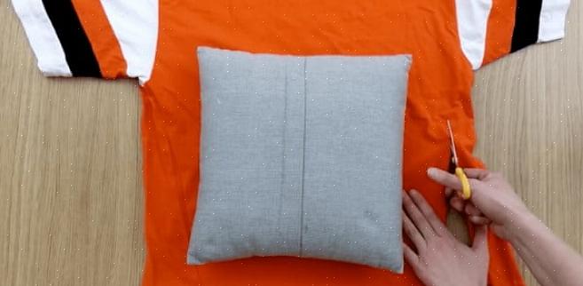 Certifique-se de saber a largura do travesseiro para o qual está fazendo a nova capa