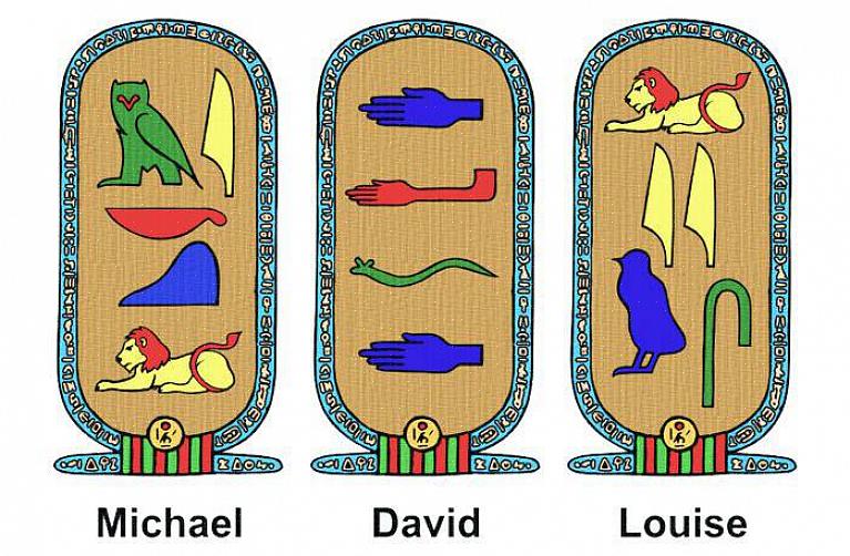 Desenhar os símbolos da antiga língua egípcia pode ser difícil de fazer sozinho
