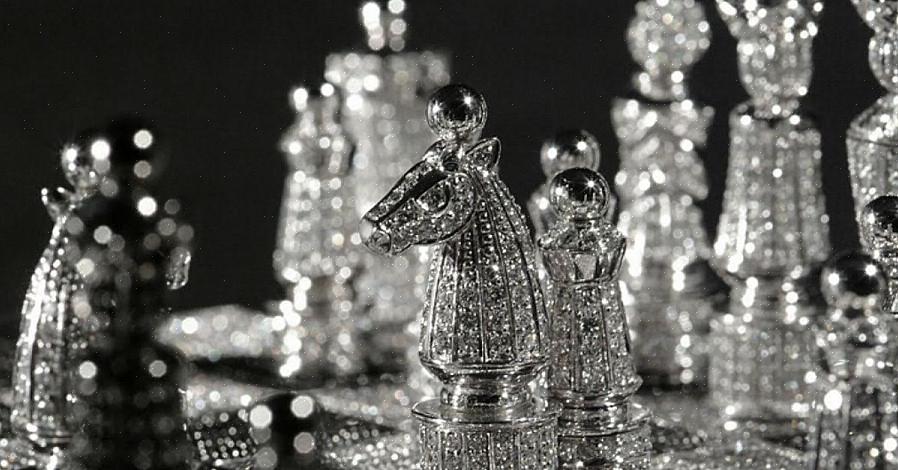 Exemplos de jogos de xadrez colecionáveis populares são o jogo de xadrez da Guerra Civil Europeia