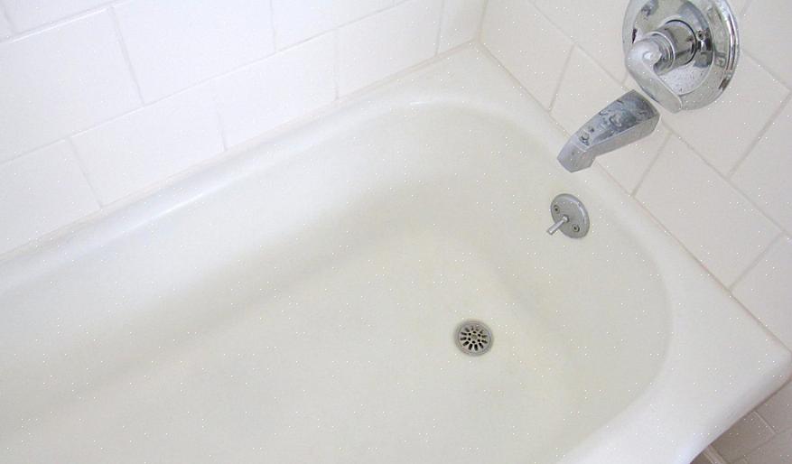Não há mais necessidade de você investir em agentes de limpeza caros para limpar sua banheira