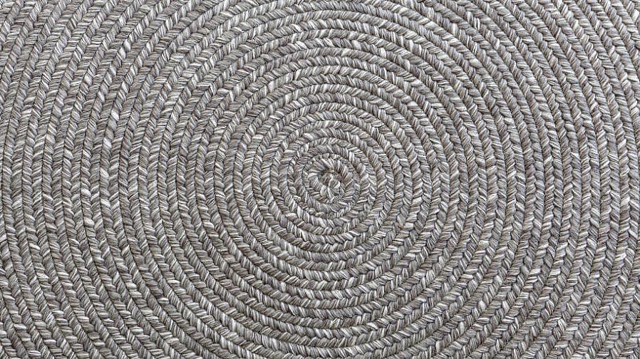 Para saber mais sobre como limpar carpetes de juta