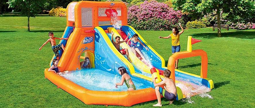 Seus amigos certamente estarão clamando por sua próxima festa se você criar o parque aquático de quintal