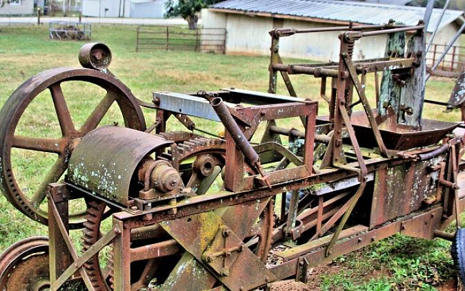 Outros itens agrícolas antigos nesta feira de equipamentos