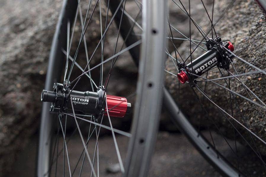 Você também pode verificar se eles têm aros de bicicleta antigos à venda que podem caber na marca