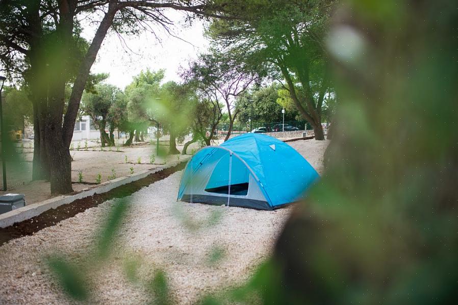 Acampar é uma ótima maneira de se relacionar com a família