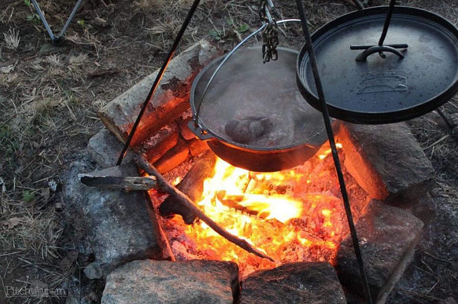 Existem diferentes procedimentos que você pode experimentar para cozinhar alimentos para a sobrevivência