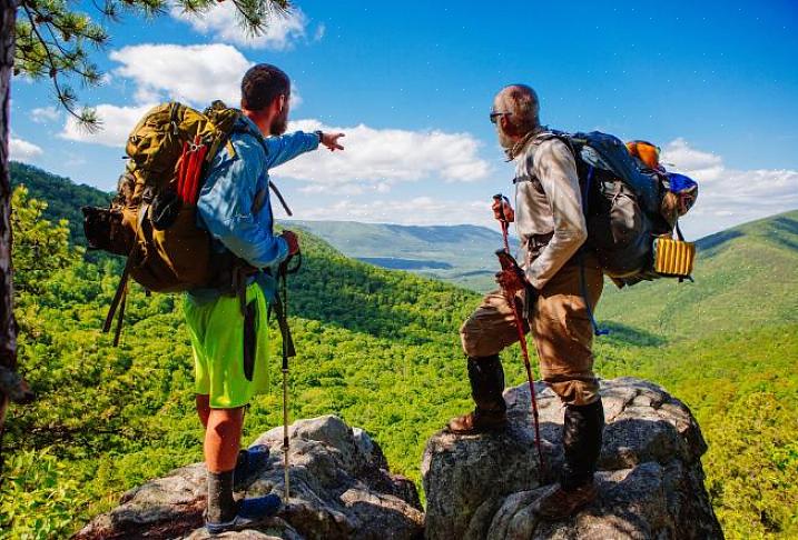 A Appalachian Trail Conservancy estima que apenas 25% daqueles que começam uma "caminhada direta" realmente