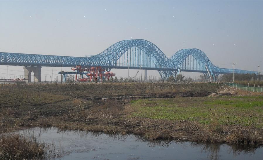 A ponte cantilever mais longa do mundo é o orgulho do Canadá