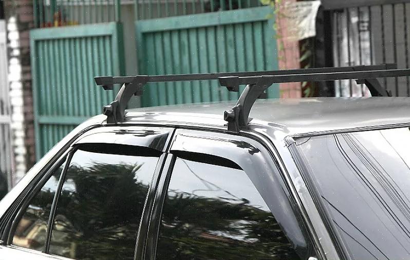 Se você não tem um rack de teto para seu próprio veículo motorizado