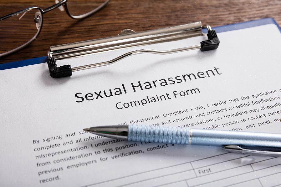 Desenvolva uma política escrita contra o assédio sexual para a sua empresa